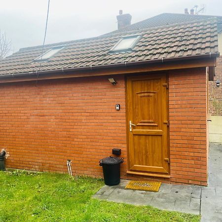 Private Guest House/Annexe Селфорд Екстер'єр фото